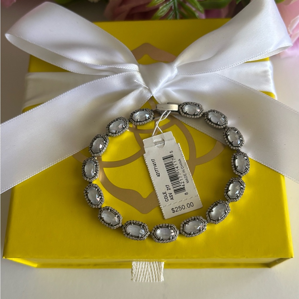 NWT Kendra Scott Cole Link Bracelet in antique silver ivory mother of Pearl